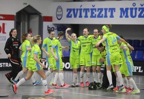 Drużyna kobiet 1.SC TEMPISH Vitkovice w SUPERFINALE!